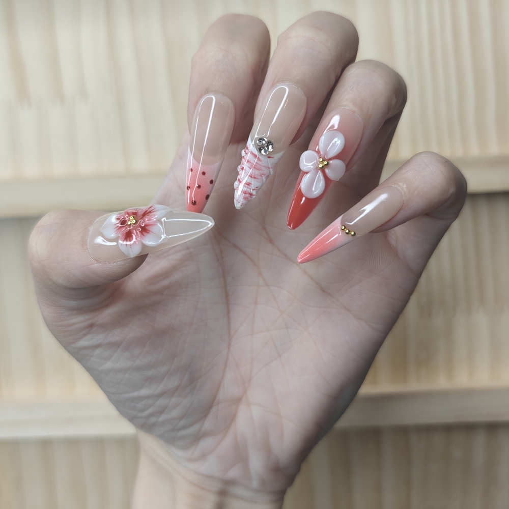 Elegant Pink and Red Floral Stiletto Handmade Press On Nails Set - Picture 5 of 12
